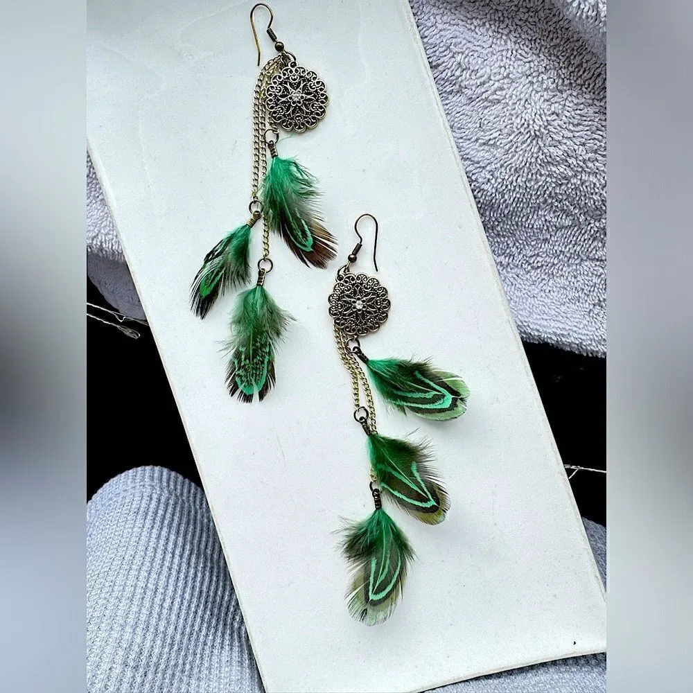 Romance Me Feather Earrings